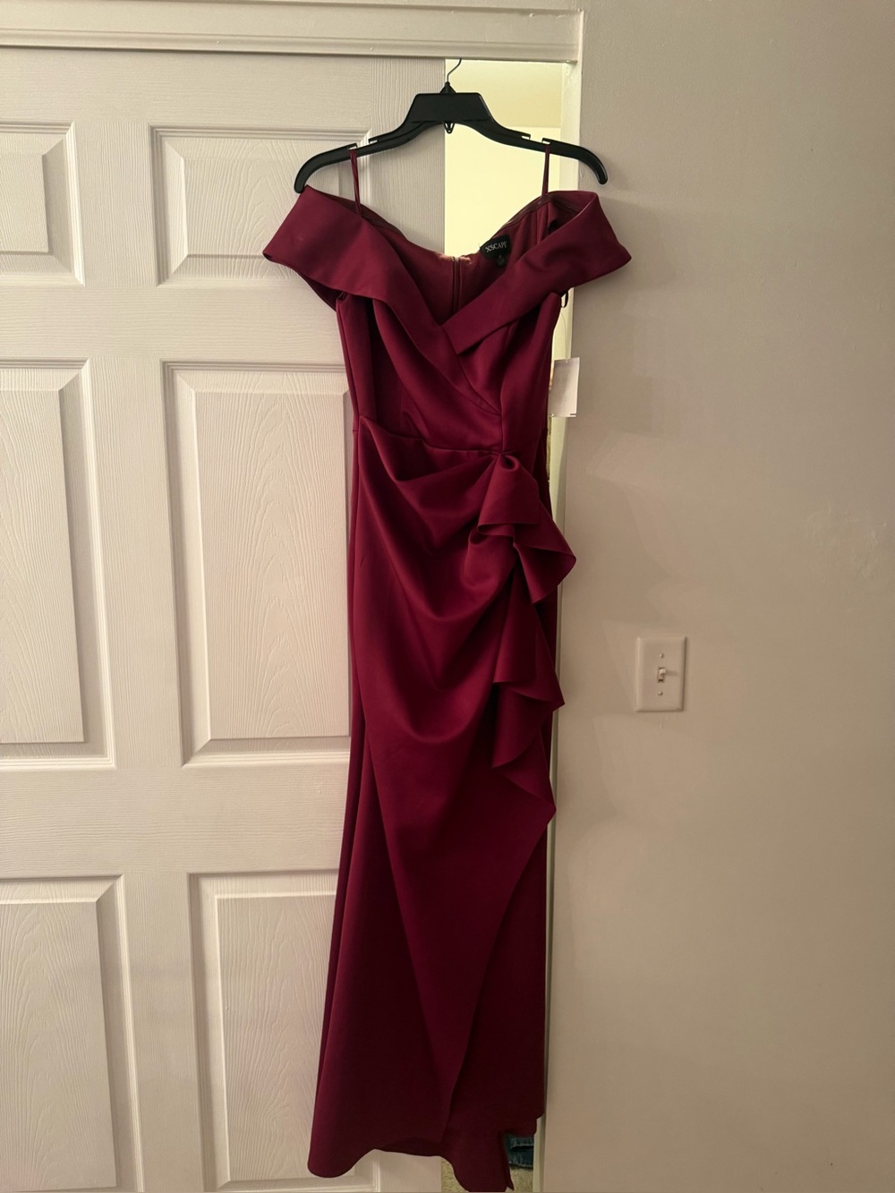 XSCAPE dress new Off-Shoulder Burgundy Evening Dress with Draped Ruffle Detail